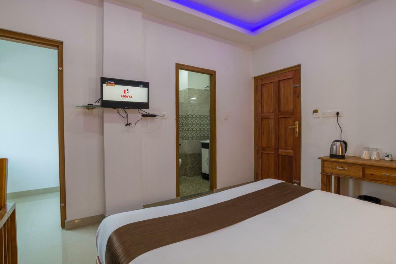 Spice Inn Kumily Екстериор снимка