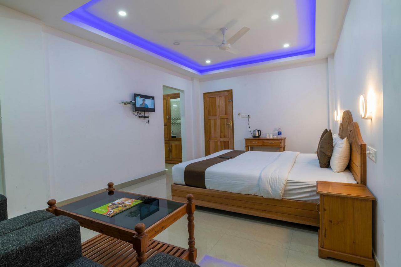 Spice Inn Kumily Екстериор снимка